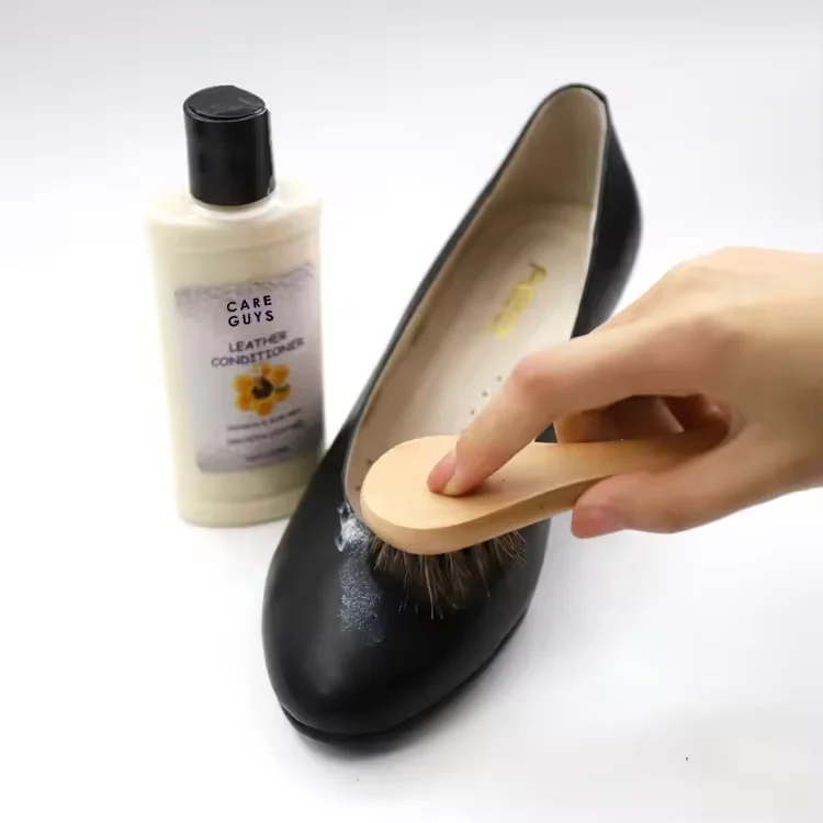 135ml Unique Blend of Natural Ingredients Enhance the Natural Beauty  Leather Conditioner Leather Shoe Polish Sofa Boots Jacket