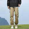 Pantaloni color kaki 2