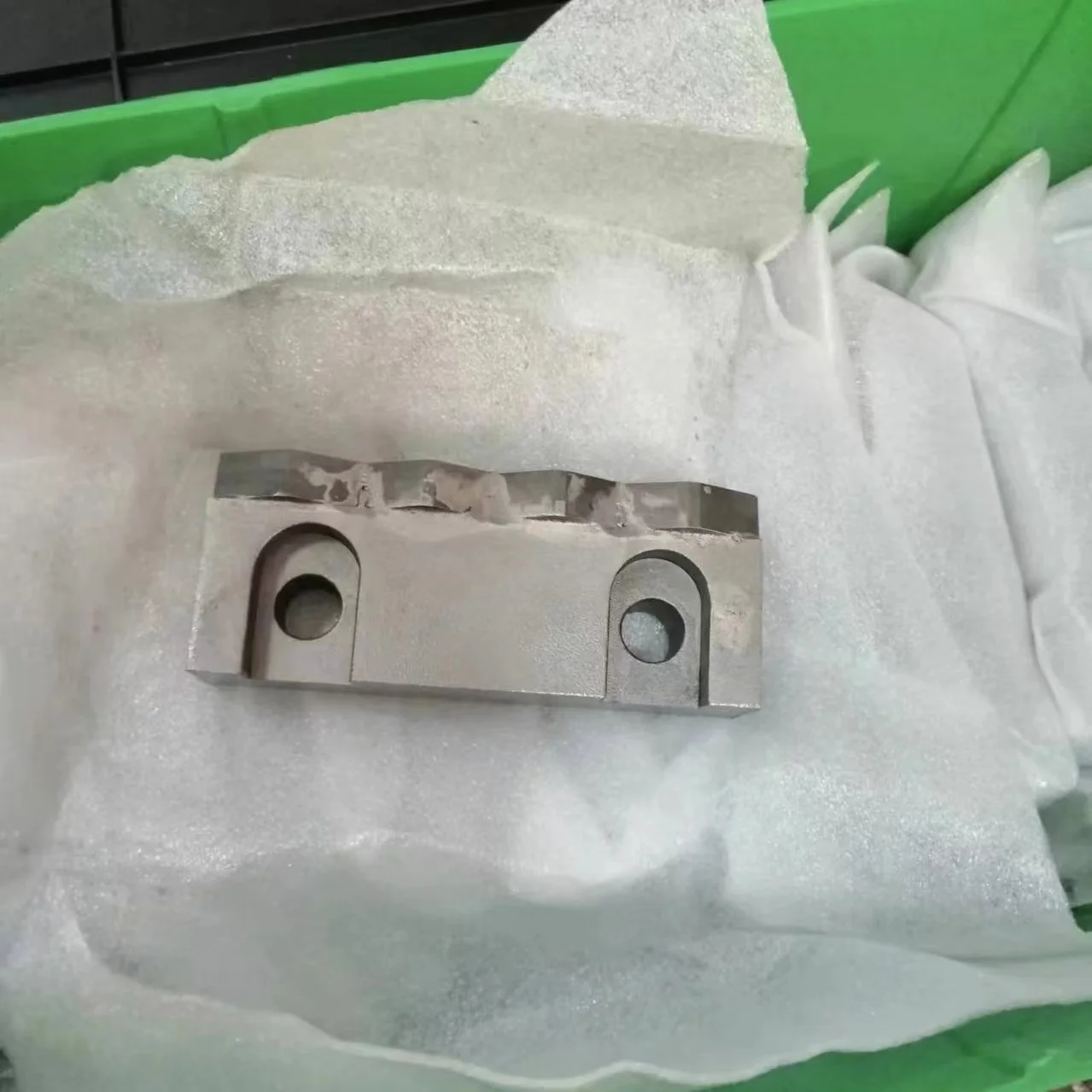 ワインディング用 14x1.5 satin black lug nuts 7/8” head fits 2025 Chevy