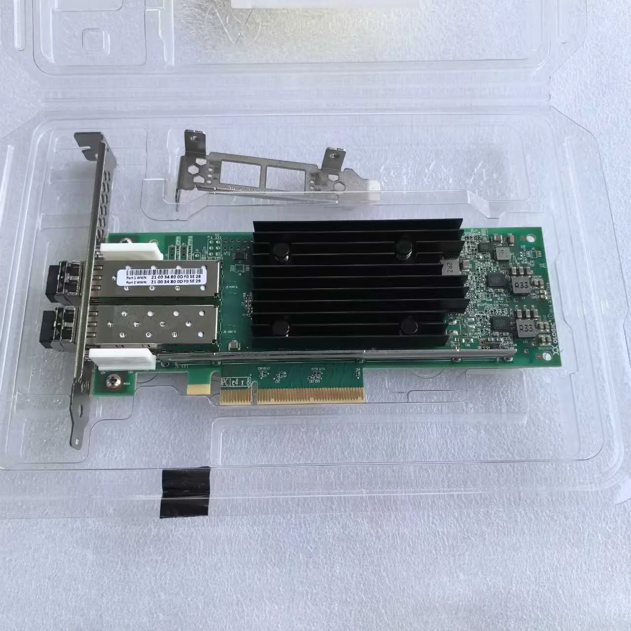 QLogic QLE2772 32GFC Fibre Channel Host With PCIe 4.0X8 Interface 12800Mbps Bandwidth