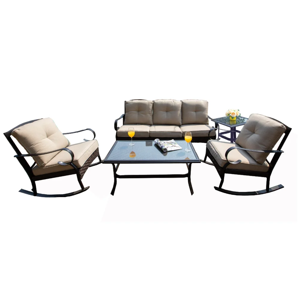 Rattan-Coffer-Table