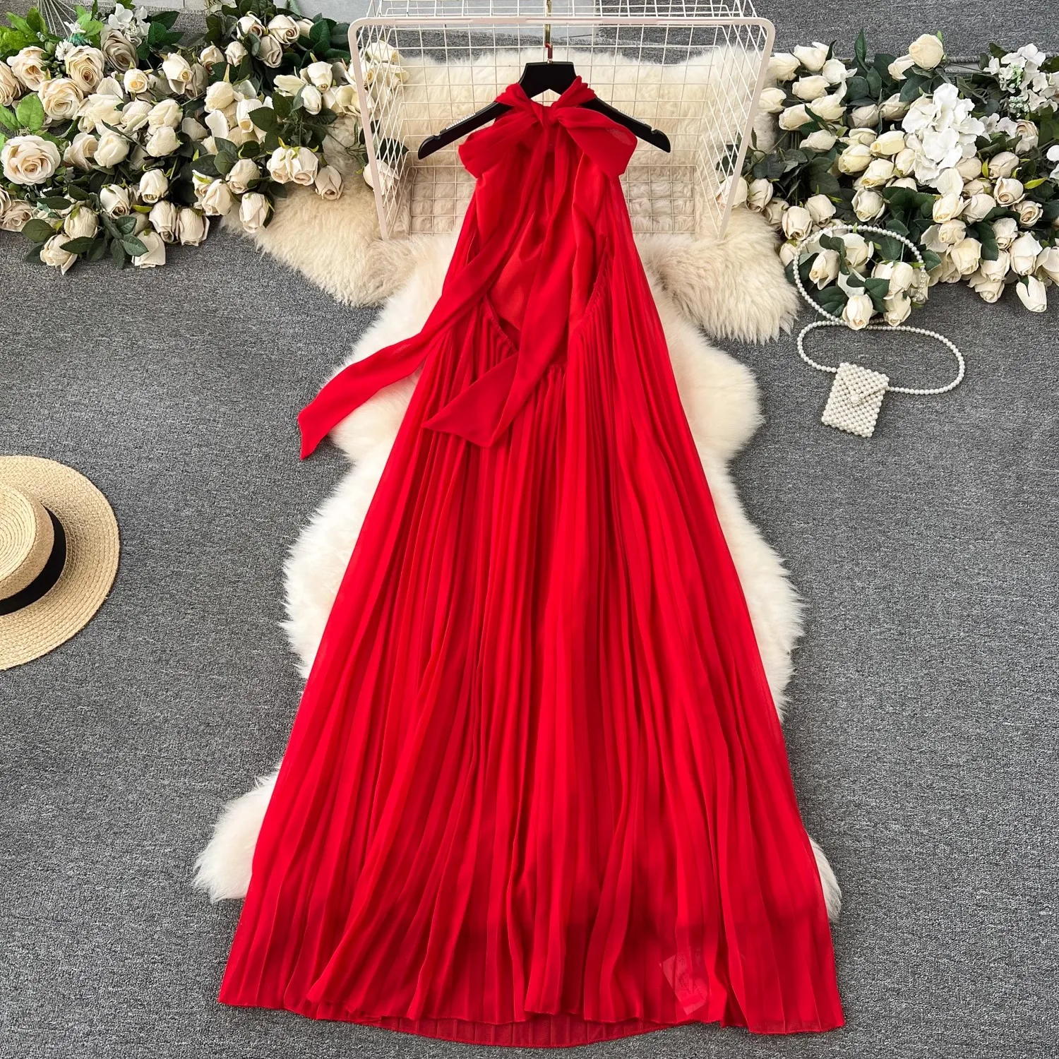 SML Pleated Chiffon Dress Hanging Neck Beach Dress Mid Length Sleeveless  Dress NO Belt| Alibaba.com