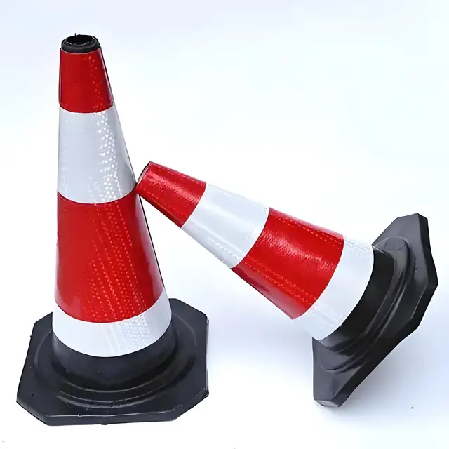 PE Traffic Cones with Reflective Strips Flexible Safety Cone Traffic Warning Signs Road Featuring Light Road Studs Made Rubber