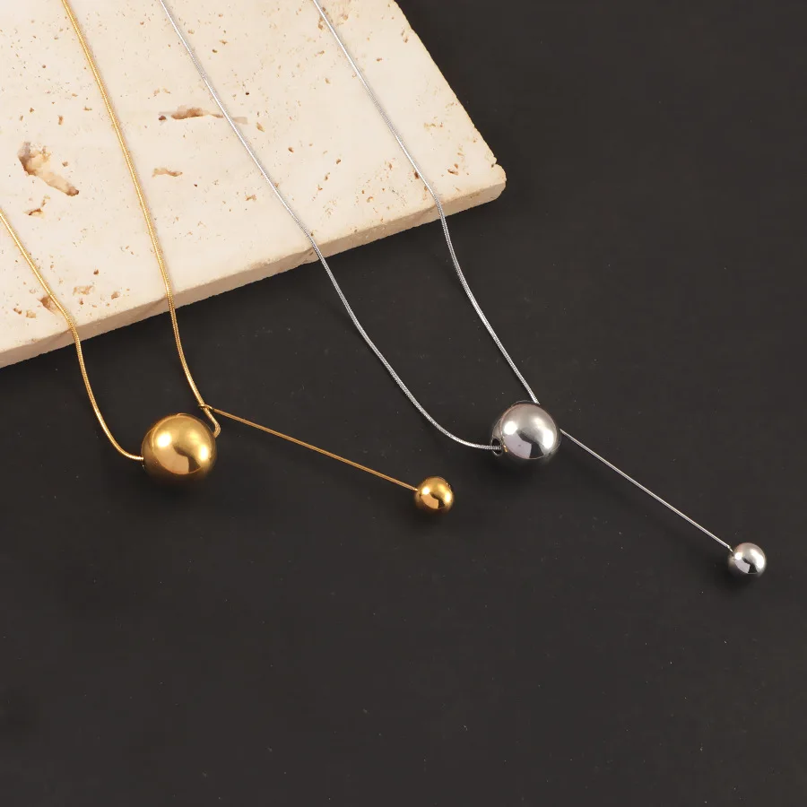 Ball Pendant Necklace