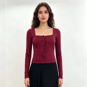 Women's Fashionable Slim Fit Square Neck Long Sleeve Top Fitted T-Shirt Style with Plain Dyed Knitted Fabric Short Length