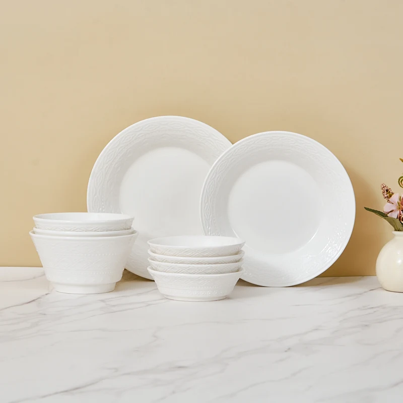 High-end Nordic-style Ceramic Tableware Set Embossed Patterns Dishwasher Safe Sustainable Customizable Restaurant Dinnerware for