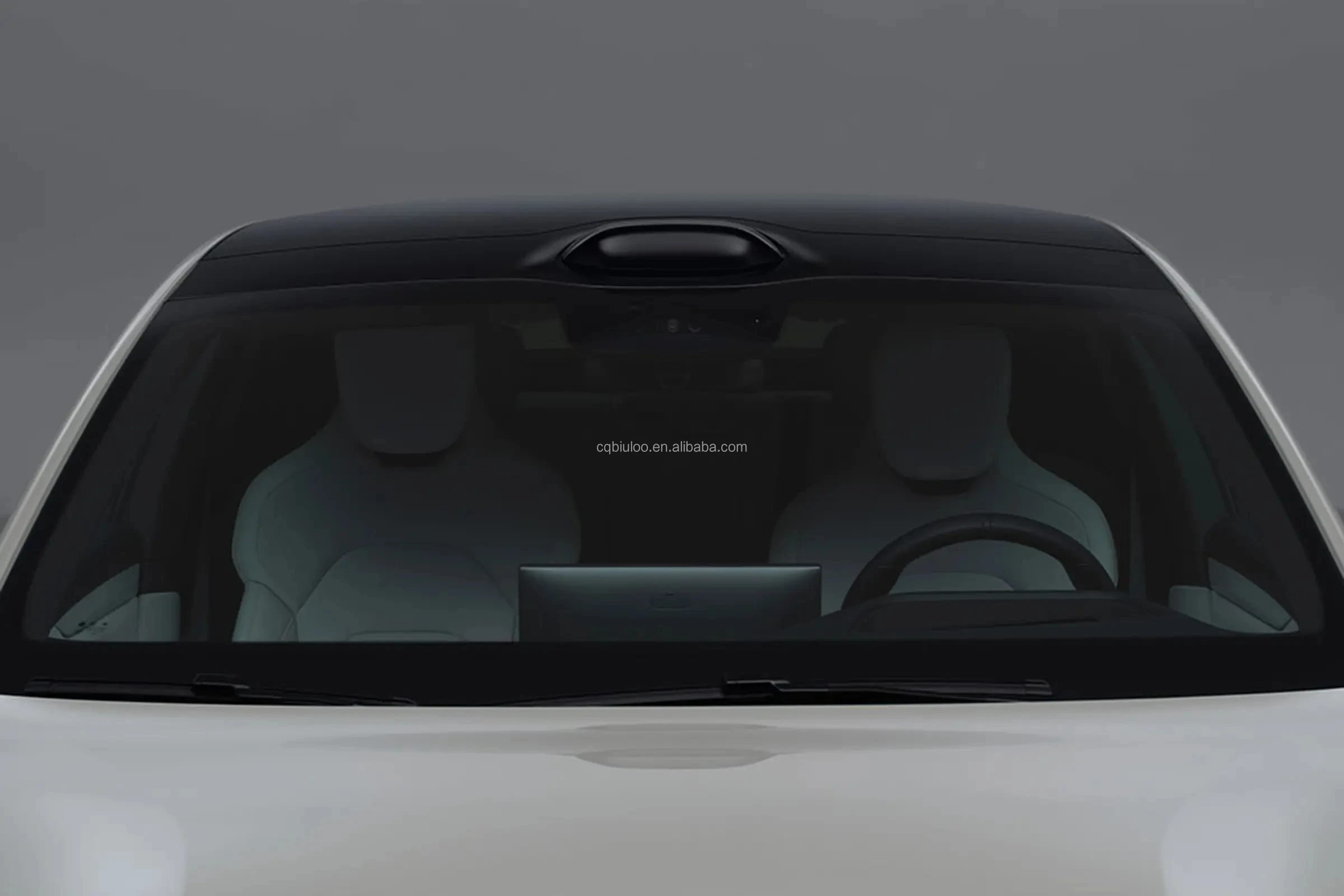 Субару Аутбек 2023. Лобовое стекло машины. Ветровое стекло автомобиля. Вид с лобового стекла машины.