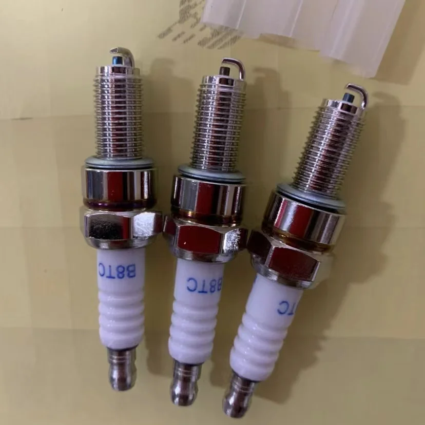 Motorcycle Spark Plug A7TC Short Long D8TC E6TC F7TC B8TC