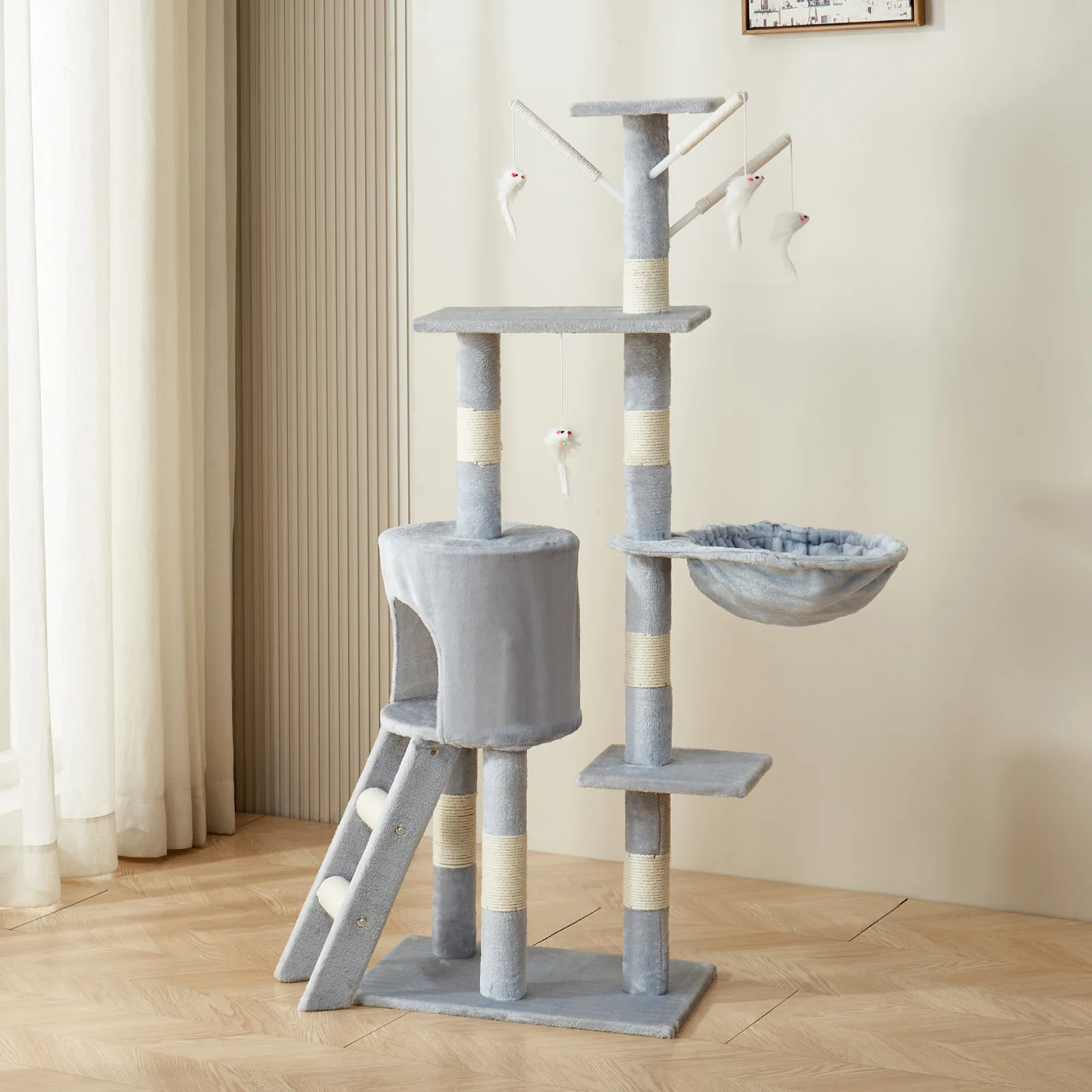 Customized Cute Silver Grey Warm And Comfortable Cat Climbing Frame