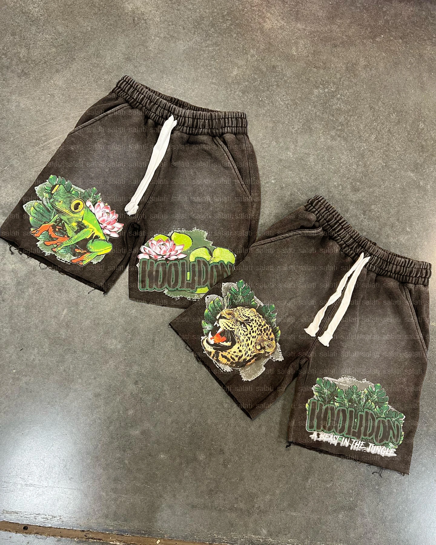 Custom Streetwear Summer Bermuda Sweat Shorts Baggy Oversized Cotton French Terry Sun Faded Distressed Acid Wash Shorts for Men gallery 3