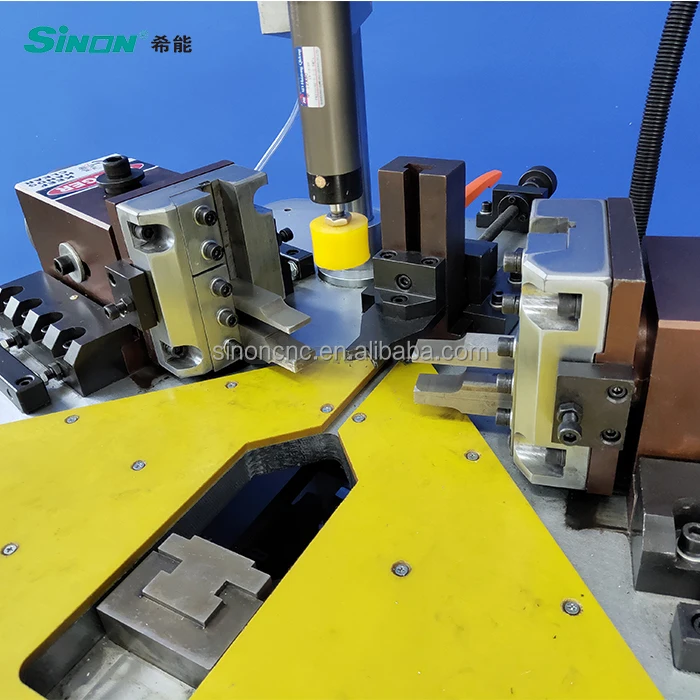 Window Assembly Machine Aluminium Window Crimper Automatic Aluminium ...