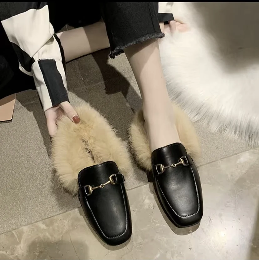 Zapatillas De Piel Cómodas Para Mujer,Zapatos Planos De Cuero - Buy Desnudo  Microfabric Rayas Textil Superior Venta Superior En El Mercado Del Reino  Unido Estilo Básico Para Siempre De Estilo De Moda,Sandalias