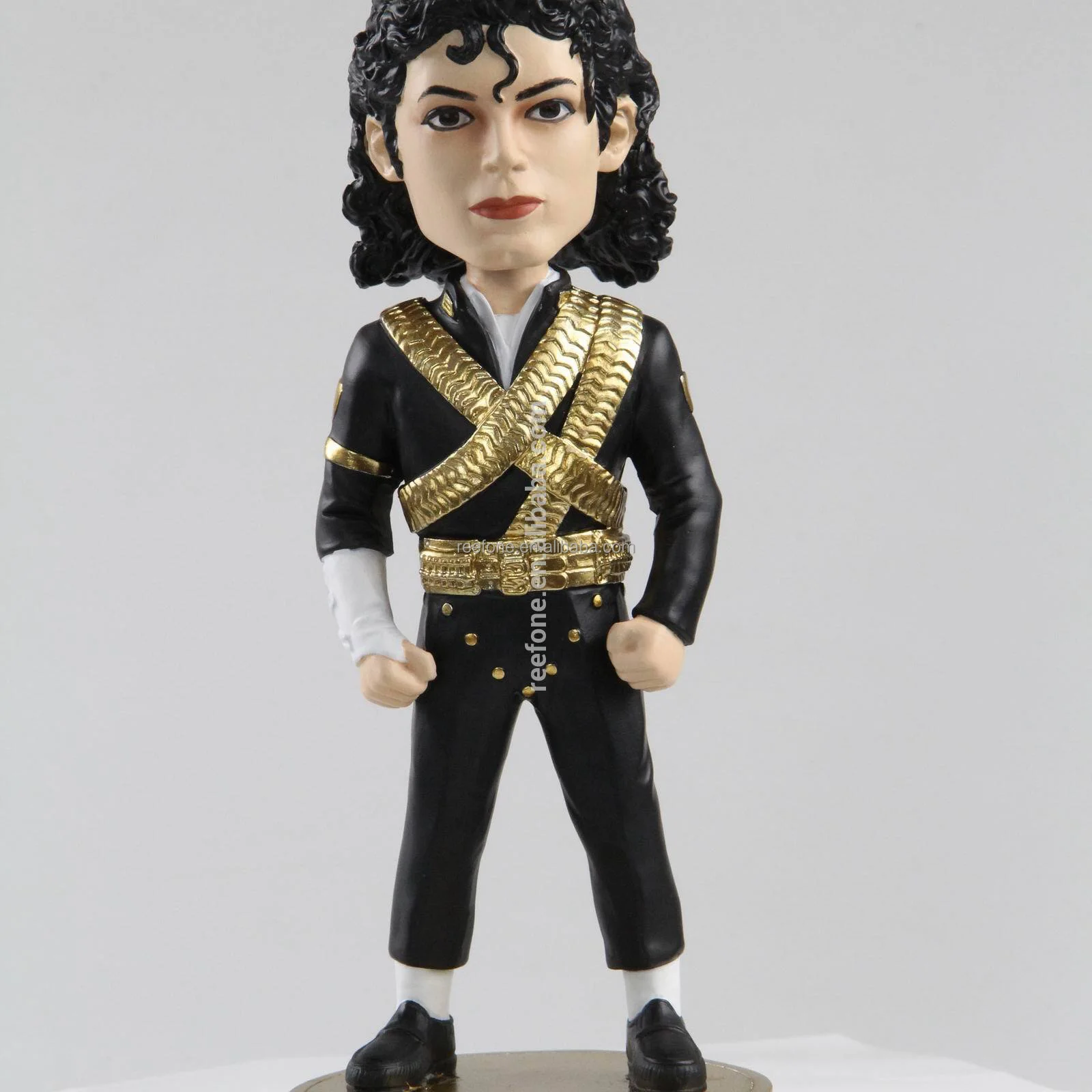 Source famous Movie Character MJ resin dancing statue doll singer 