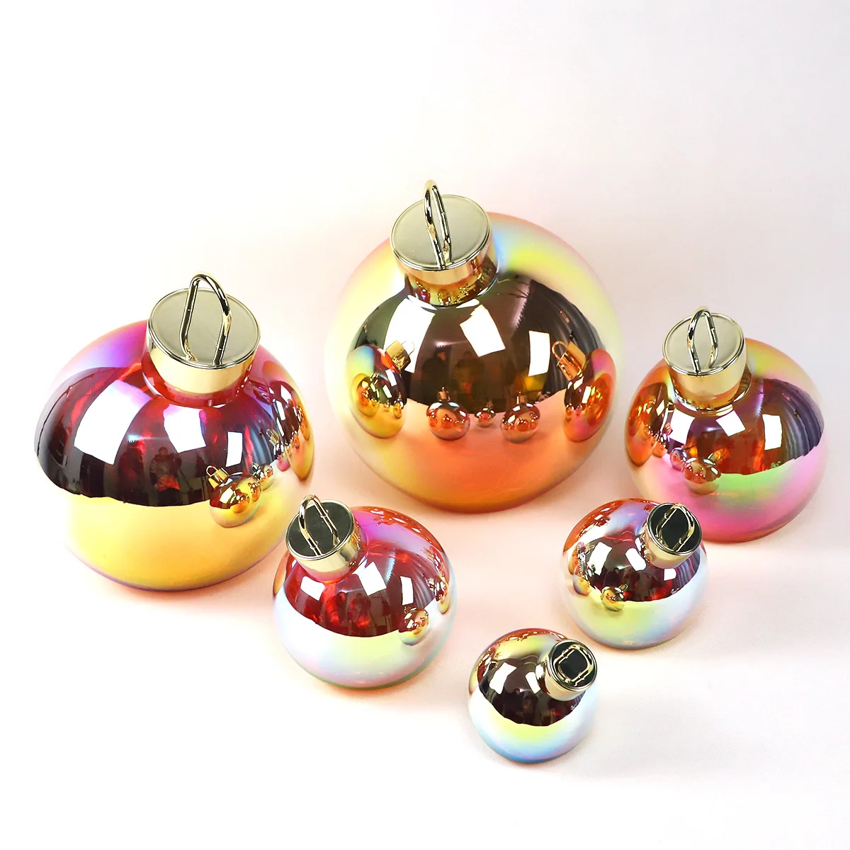 Merry Christmas decorative new design led light shiny balls wholesale Christmas glass ball led