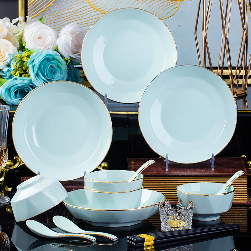 16 Piece Dinnerware Set Multiple Styles Luxury Ceramics Gold Rim Dinner Ware Belgium Dinnerware Classy