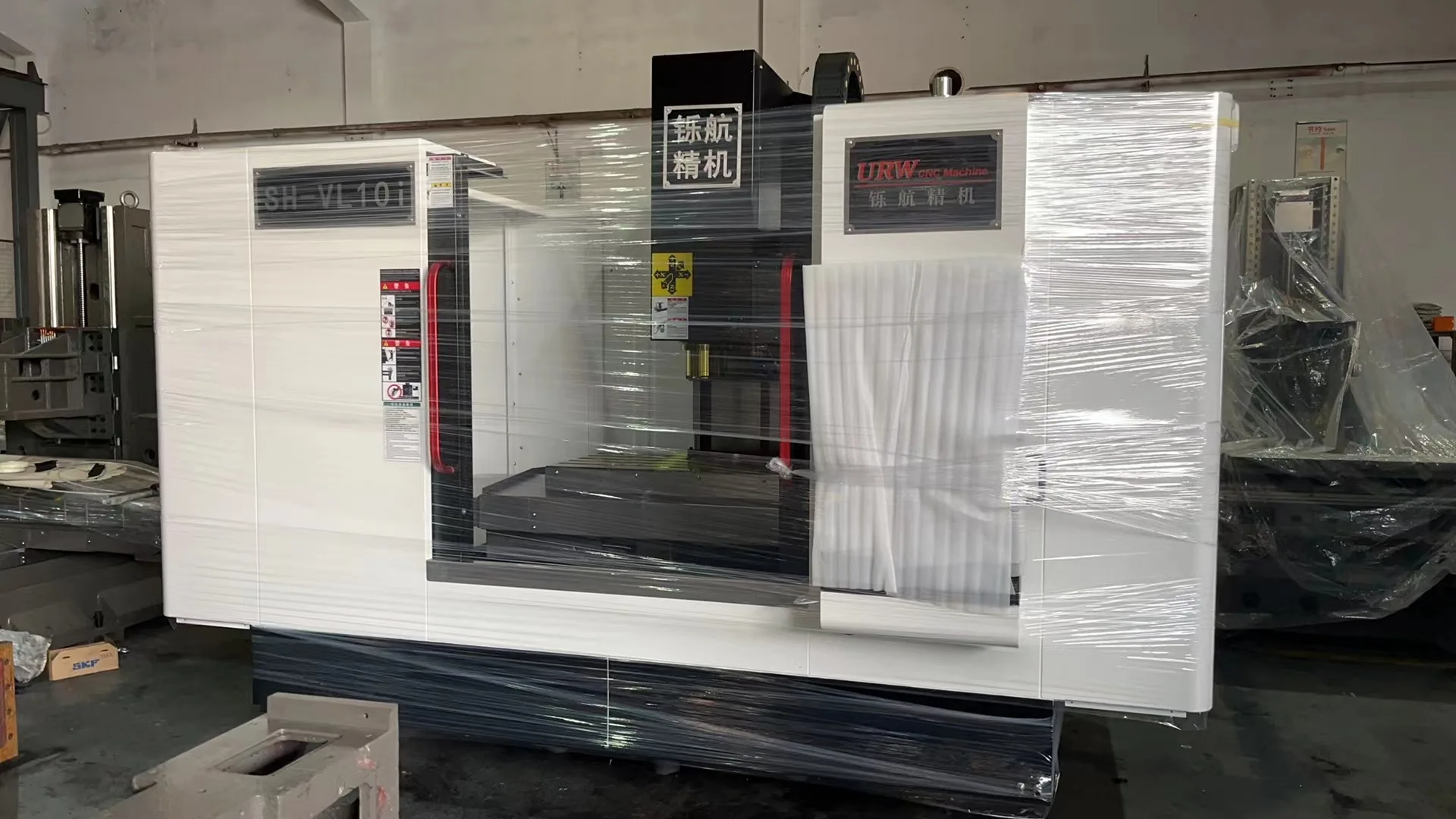 Vmc1160 High Precision CNC Machine Center 3/4/5 Axis Vertical Machining Center for Metal Cutting