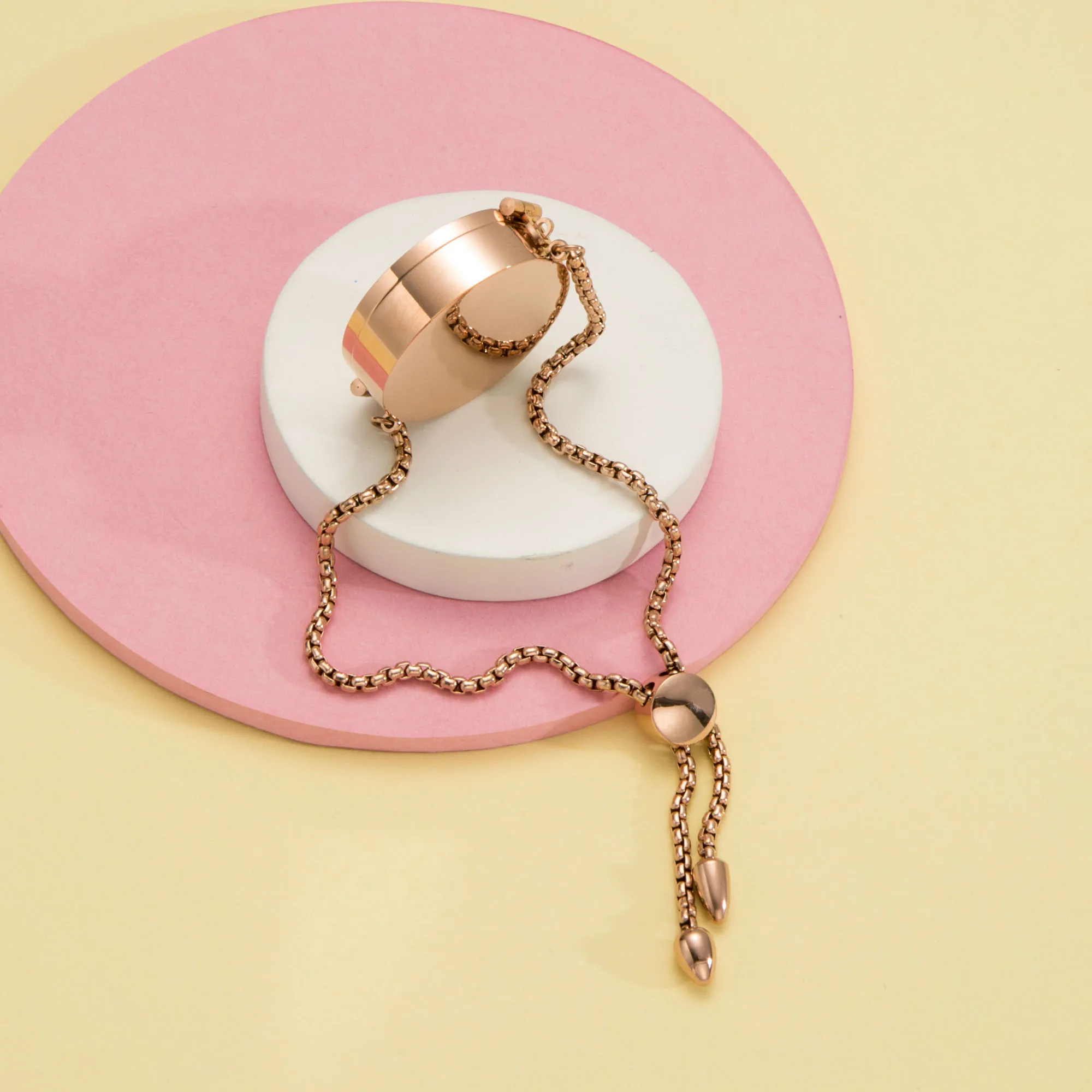 2023 New Arrival Lip Balm Bracelet In Rose Gold Personalized Adjustable