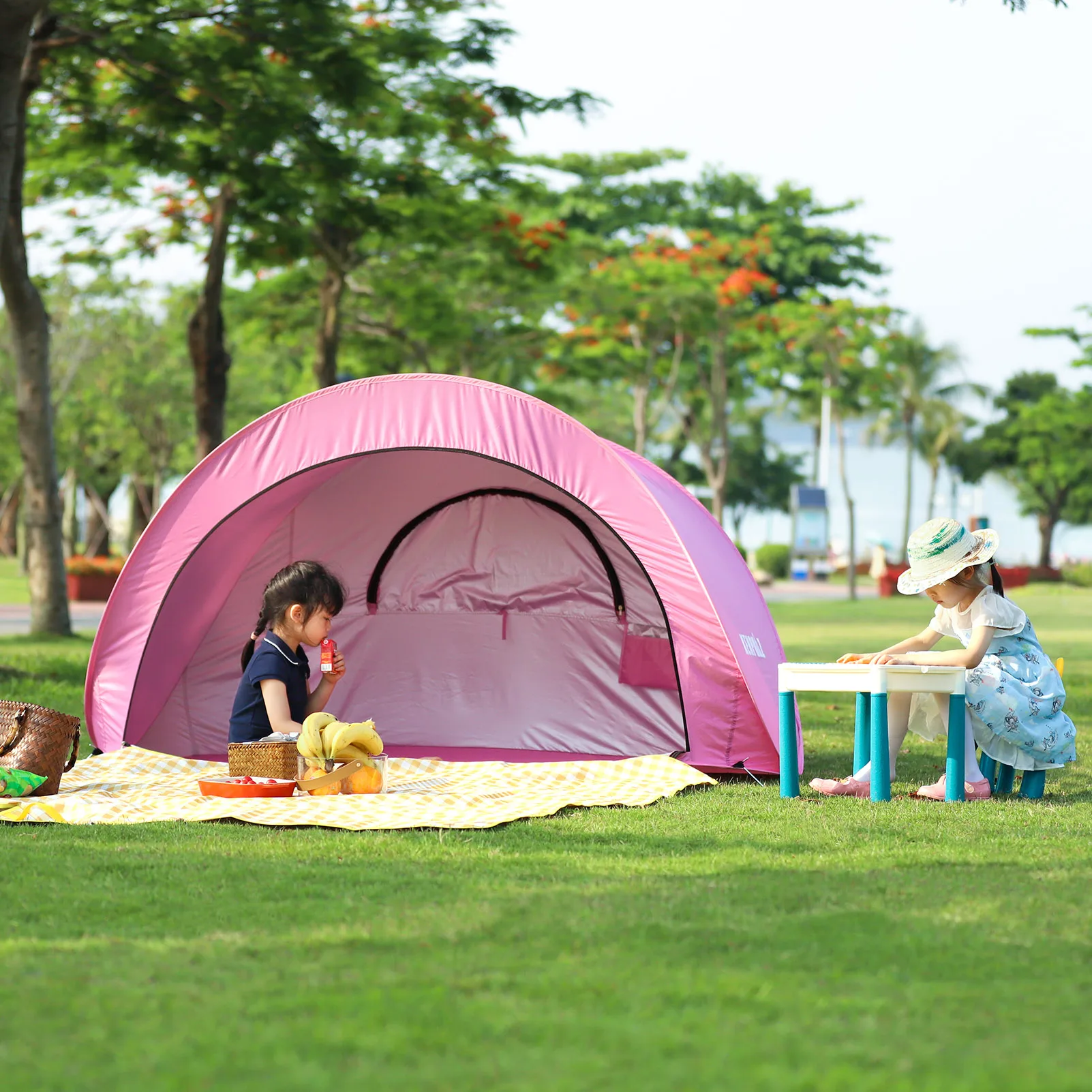 New Easy up Instant Automatic Pop up Tent  Umbrella Shade and Shelter Dome Sunshade Beach Tent