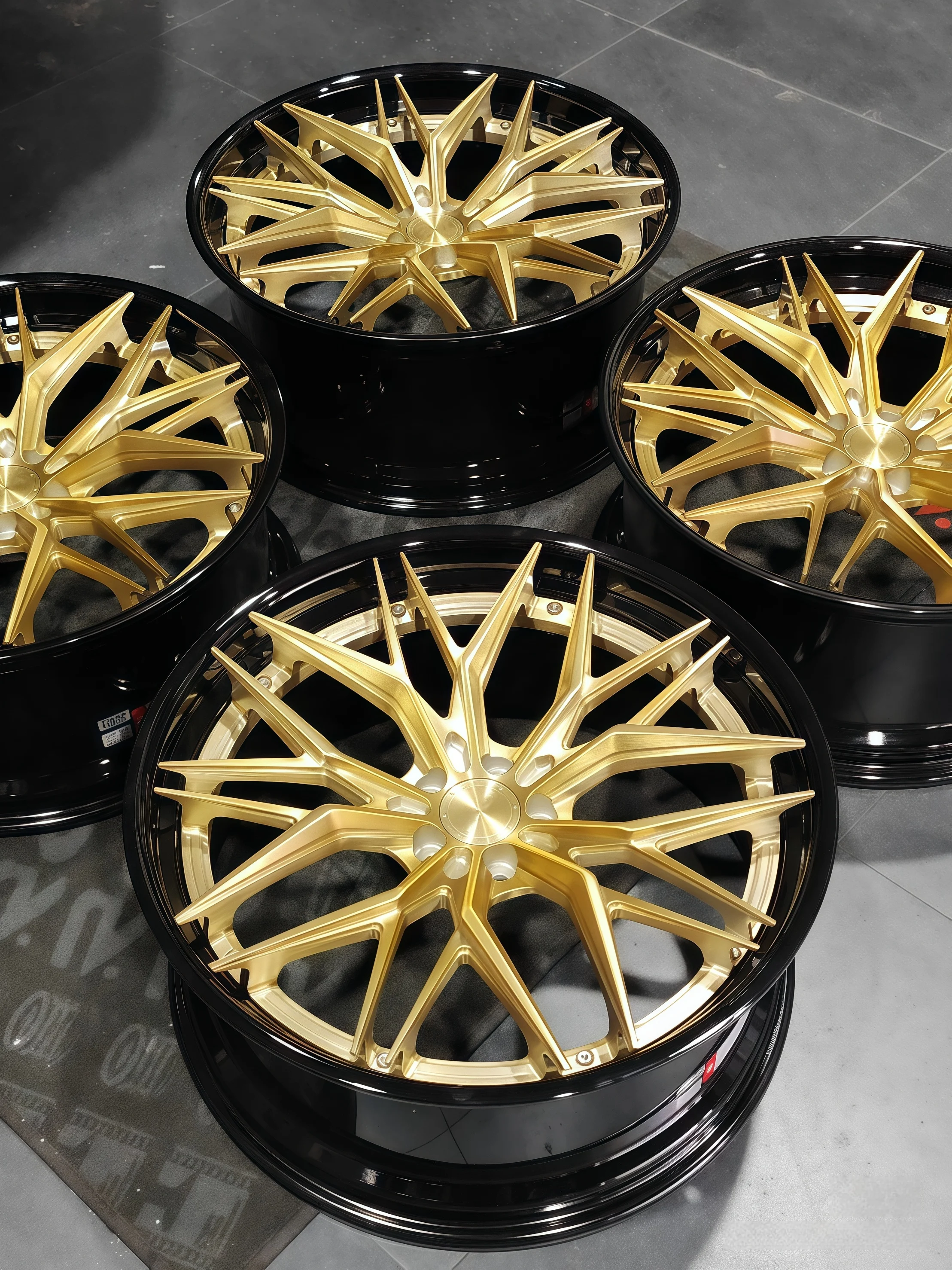 XINLAI Custom Deep Concave 5*120 5*112 5*114.3 18 19 20 21Inch 2 Piece Alloy Forged Racing Car Rims Wheels for BMW Porsche Benz - Image 4