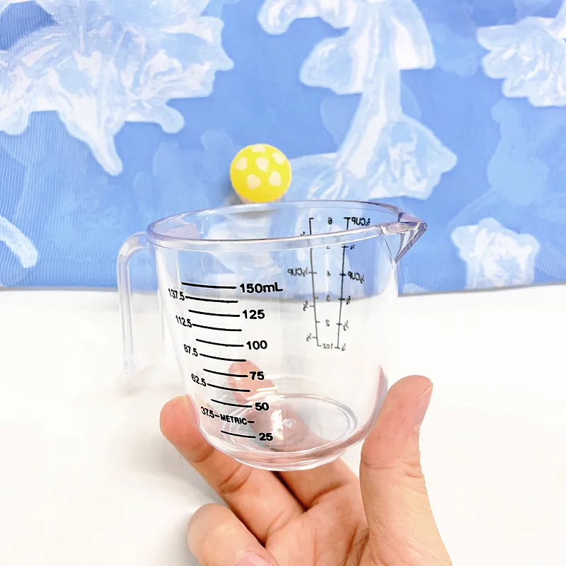 Small Size 150ml Capacity Container Portable  Measurement Tool Transparent Plastic Kitchen Measuring Cups