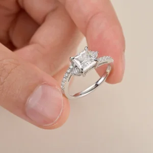 Square-cut Moissanite Brilliant Rings Plated Platinum S925 Sterling Silver Rings for Women Wedding Fine Designer Jewelry