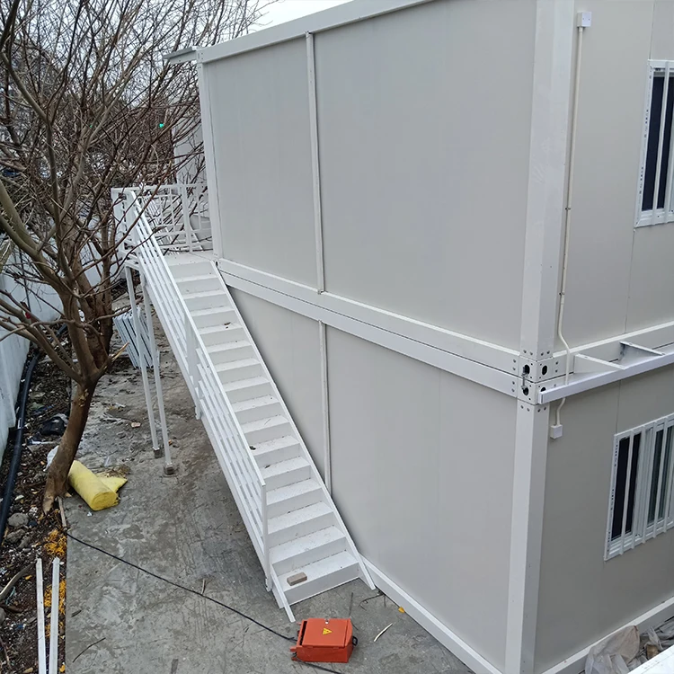 Custom Prefabricated Container Small Homes 1 Bathroom Modern Prefab Flat Pack Tiny Houses with One Two Bedroom Ready to Ship