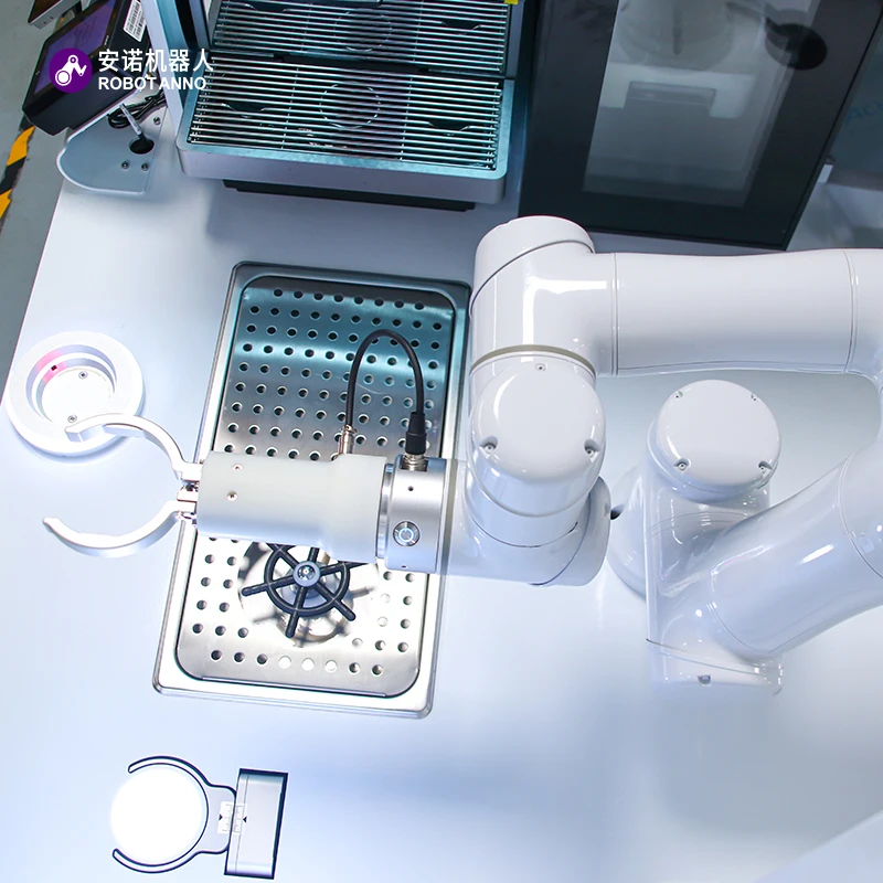 High Quality Automation Robot Barista Universal Robot Making Coffee Robotic Coffee Vending Machines