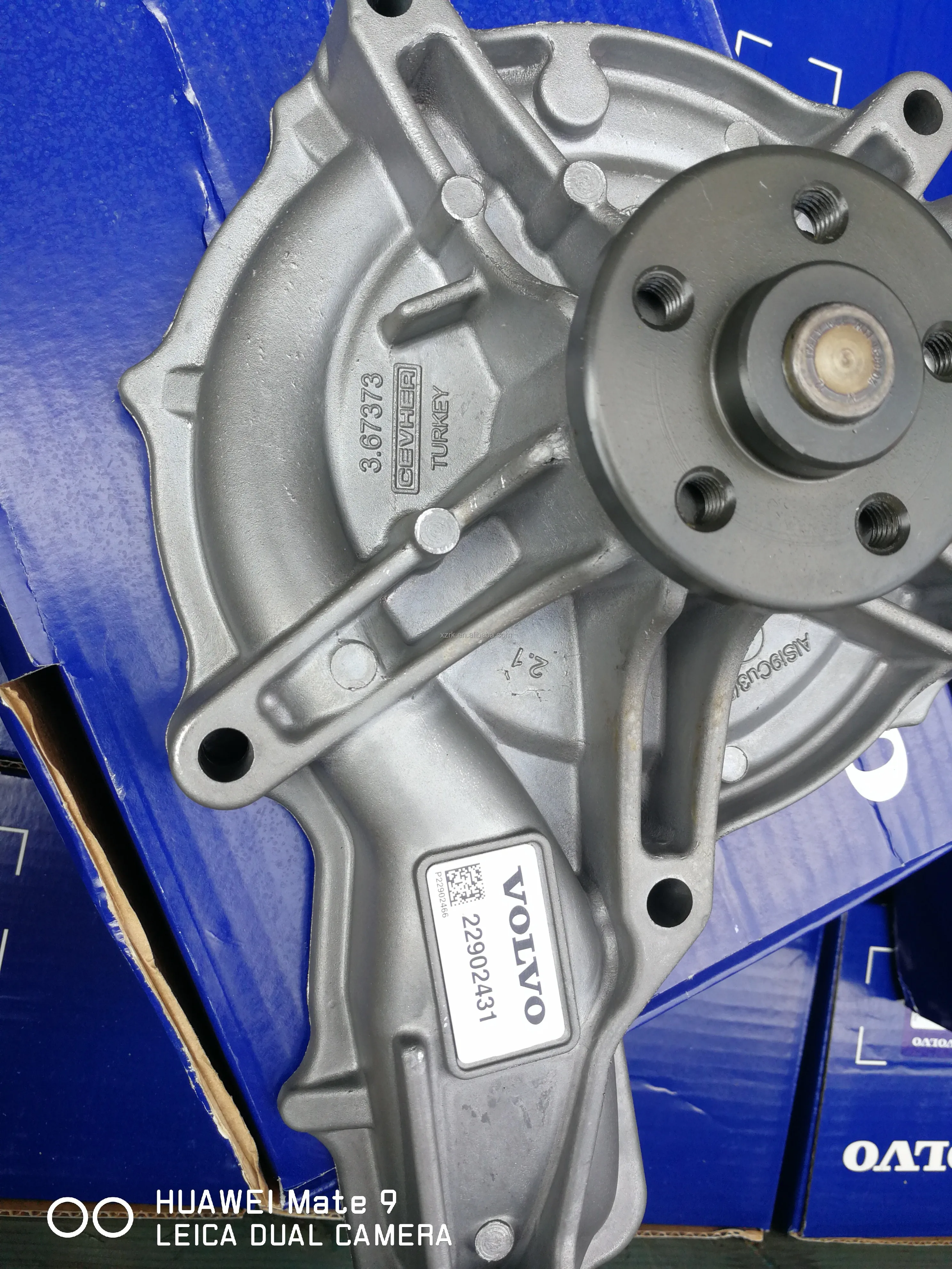 VOE 22902431 22197705 20744939 21468471 22195450 Water Pump