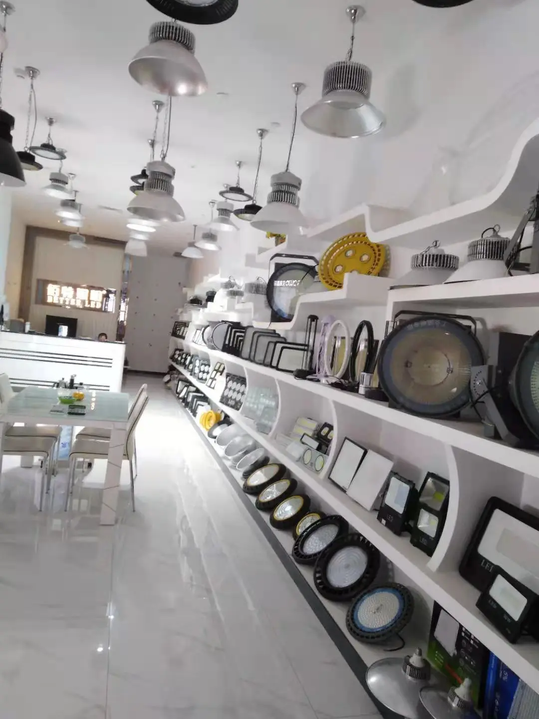 showroom-