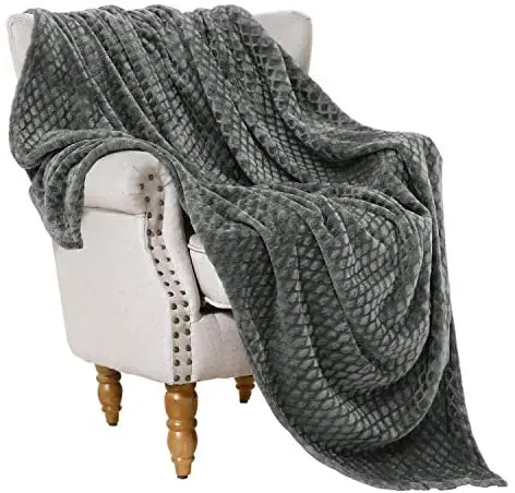 Grey Brushed Diamond Check Flannel Fleece Throw Blankets Soft Warm and Lightweight