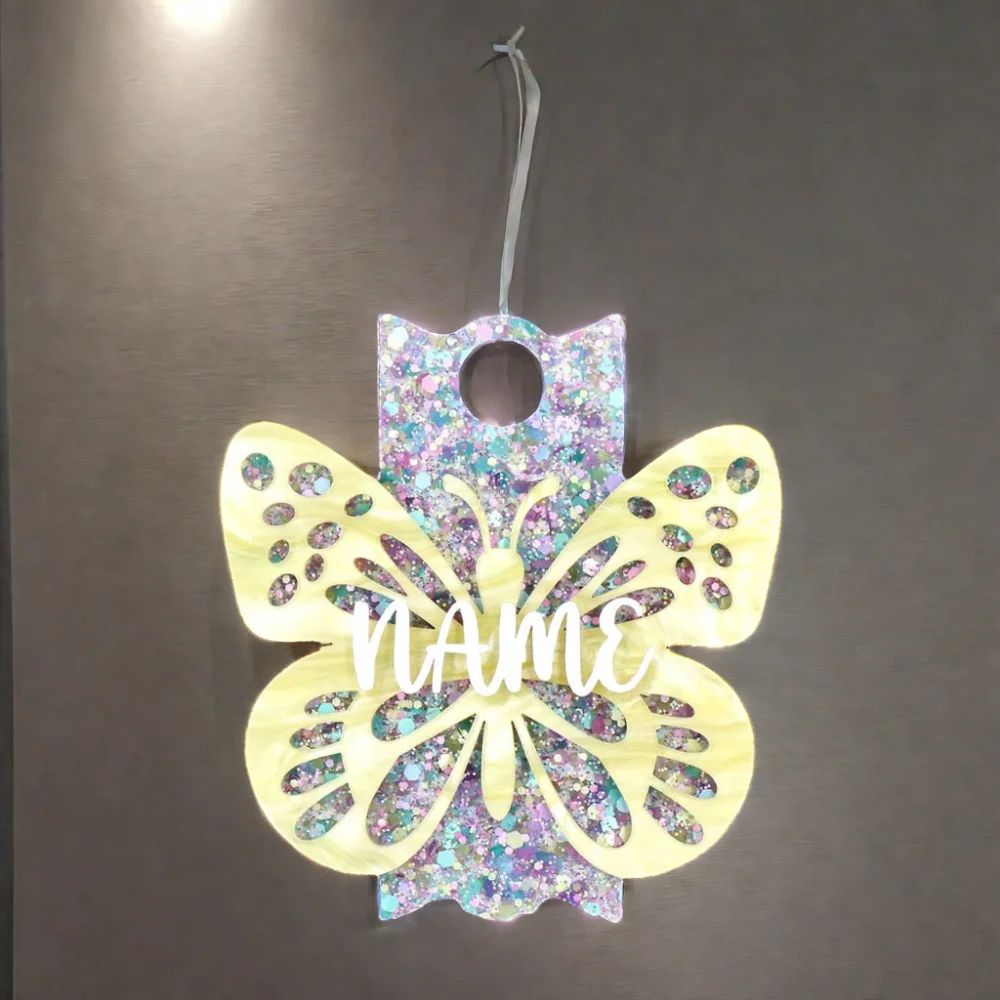 YYXCHCH1545 High Quality Acrylic Laser Cut Tumbling Cup Yellow Marble Butterfly Nameplate Plate for Christmas Tree Ornaments manufacture