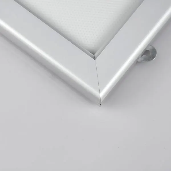 SL25E Round Corner Light Box