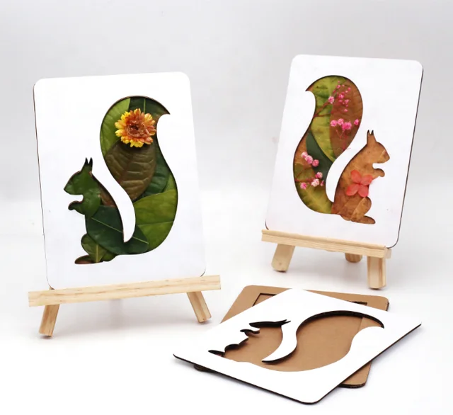 Best selling 4PCS Squirrels-shaped composite paper shelves and 7-inch wall photo display shelves for DIY hanging photo albums