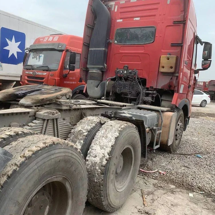 Second Hand Sinotruck HOWO T7H 460HP 540HP Used Trailer Tractor Truck 2016 Year