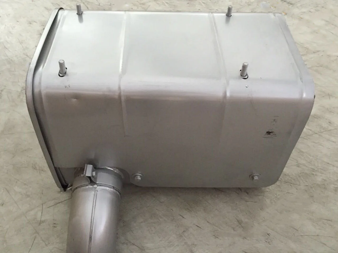 Hot Selling Original  Shacman F3000 H3000 X3000 Sinotruk  SZ954001150  Truck Muffler for Delong Truck