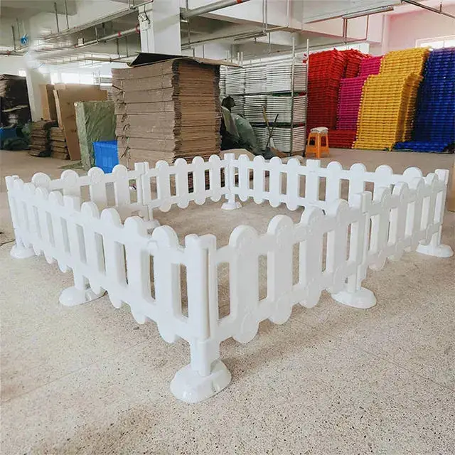 Feelkids Extra Large Outdoor Garden Soft Play Fence PE Kids Safety PlayPen for School Shopping Mall Amusement Park 100-500kg manufacture