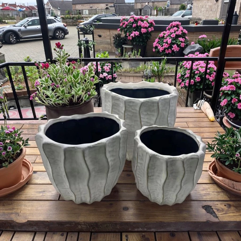 flower pot ceramic white LE TAUCI Ceramic Plant Pots with Drainage Holes & Saucers, 4.5 inch Pl   LETAUCI