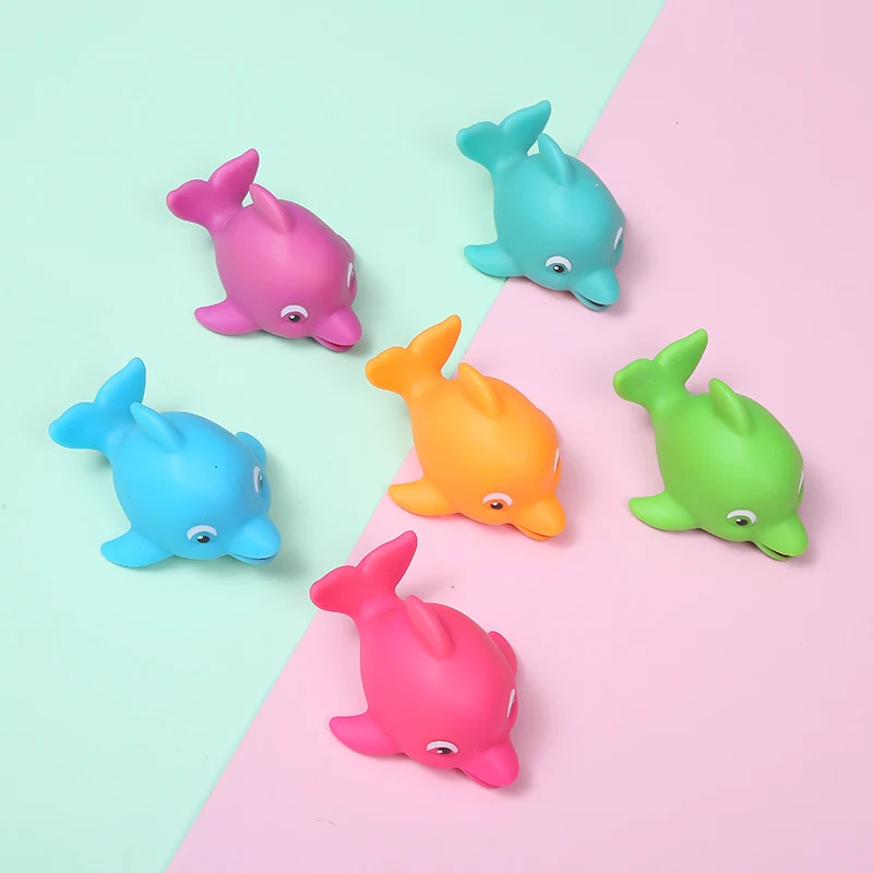Chinese Factory Custom Waterproof Water Squirting Dolphins Shower Cute Floating Funny Animal Baby Bath Squirt Dolphin Toy