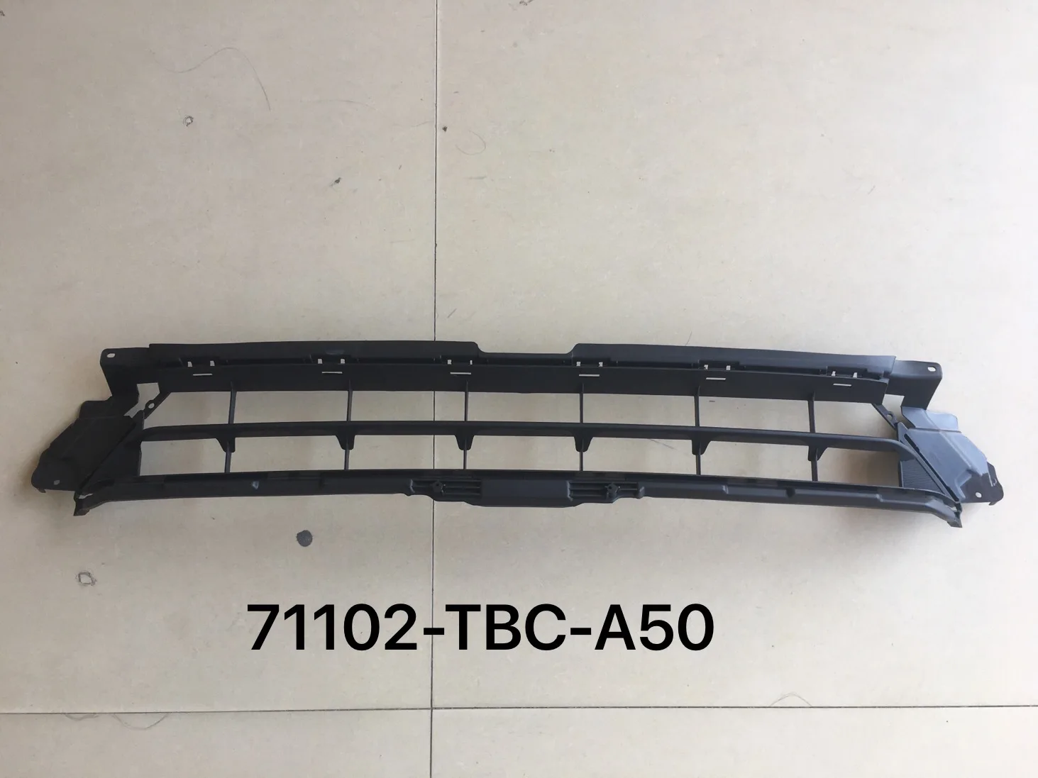 Lower Grille OEM 71102-TBC-A50 for HONDA CIVIC FC1/FC7 2020