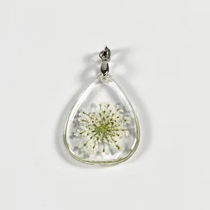 Bohemia Jewelry Pendant Alloy Crystal Love Heart Necklace Yellow Dried Flower Pendant Acrylic Geometric Necklace