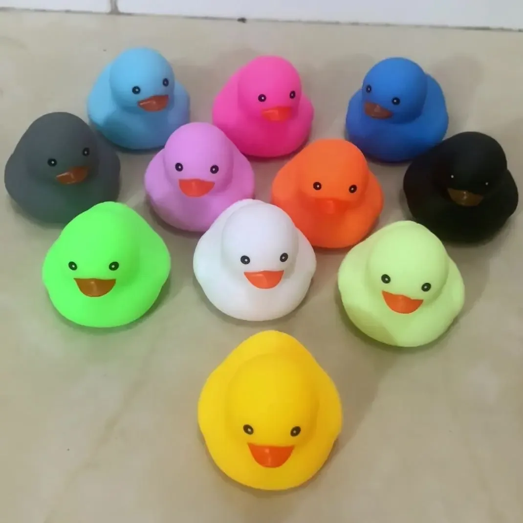 Promotional Unicorn Small Yellow PVC Rubber Ducks Race Assorted Bulk Float Bath Toys Squeaky Cow Boy Police Plastic Bathroom
