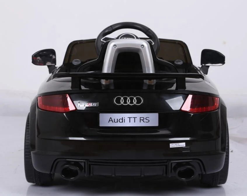アウディ　子供用　乗り物　おもちゃ　キッズ　車　Audi 3202201000_1.jpg