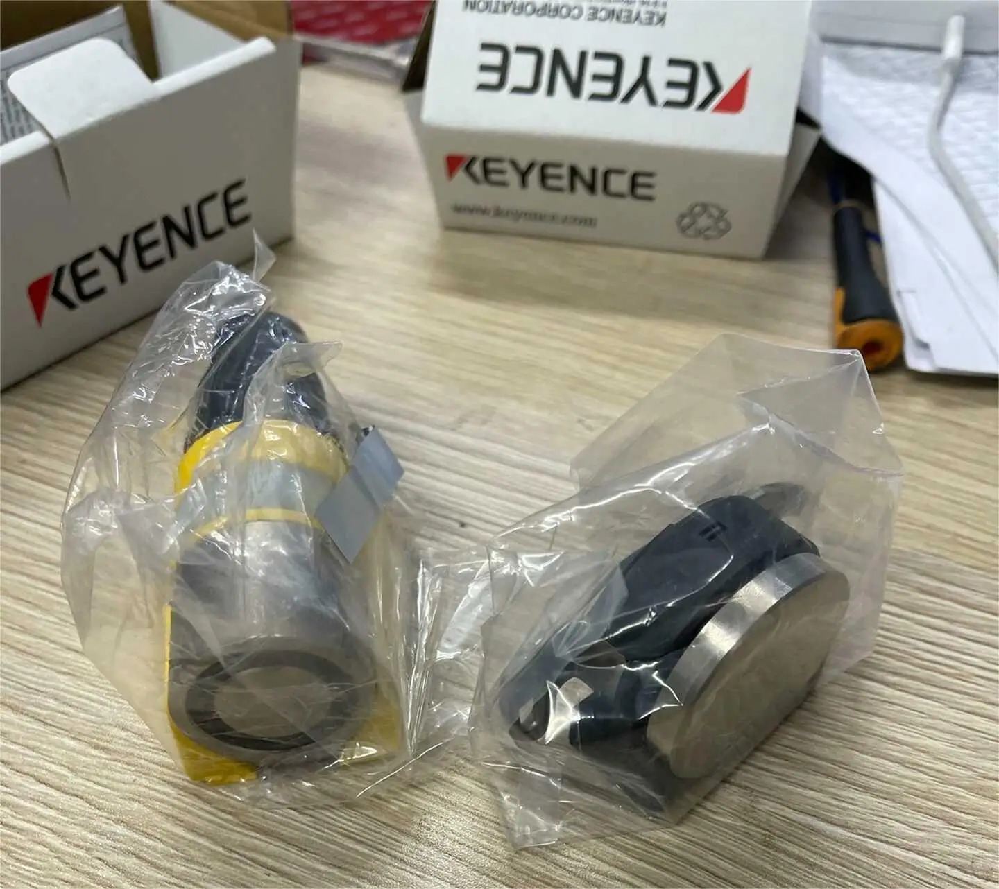 好価格 Keyence Gs-m51p セーフティインターロックスイッチ 保持力500n
