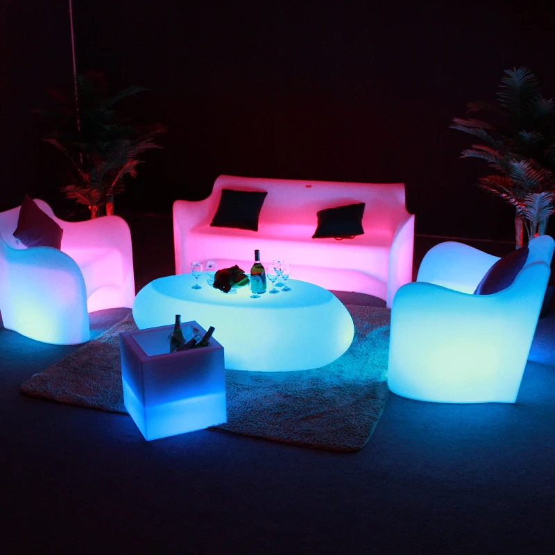 Divanetti Da Discoteca Usati Realizza Divani Divani Da Discoteca