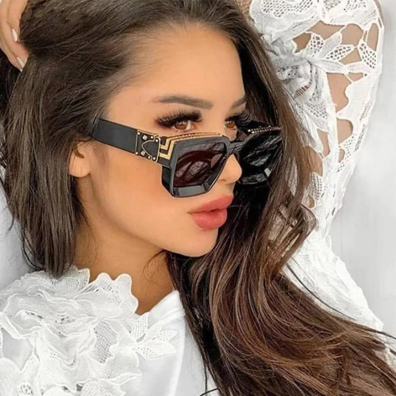 Famous Brand Women's Square Sunglasses