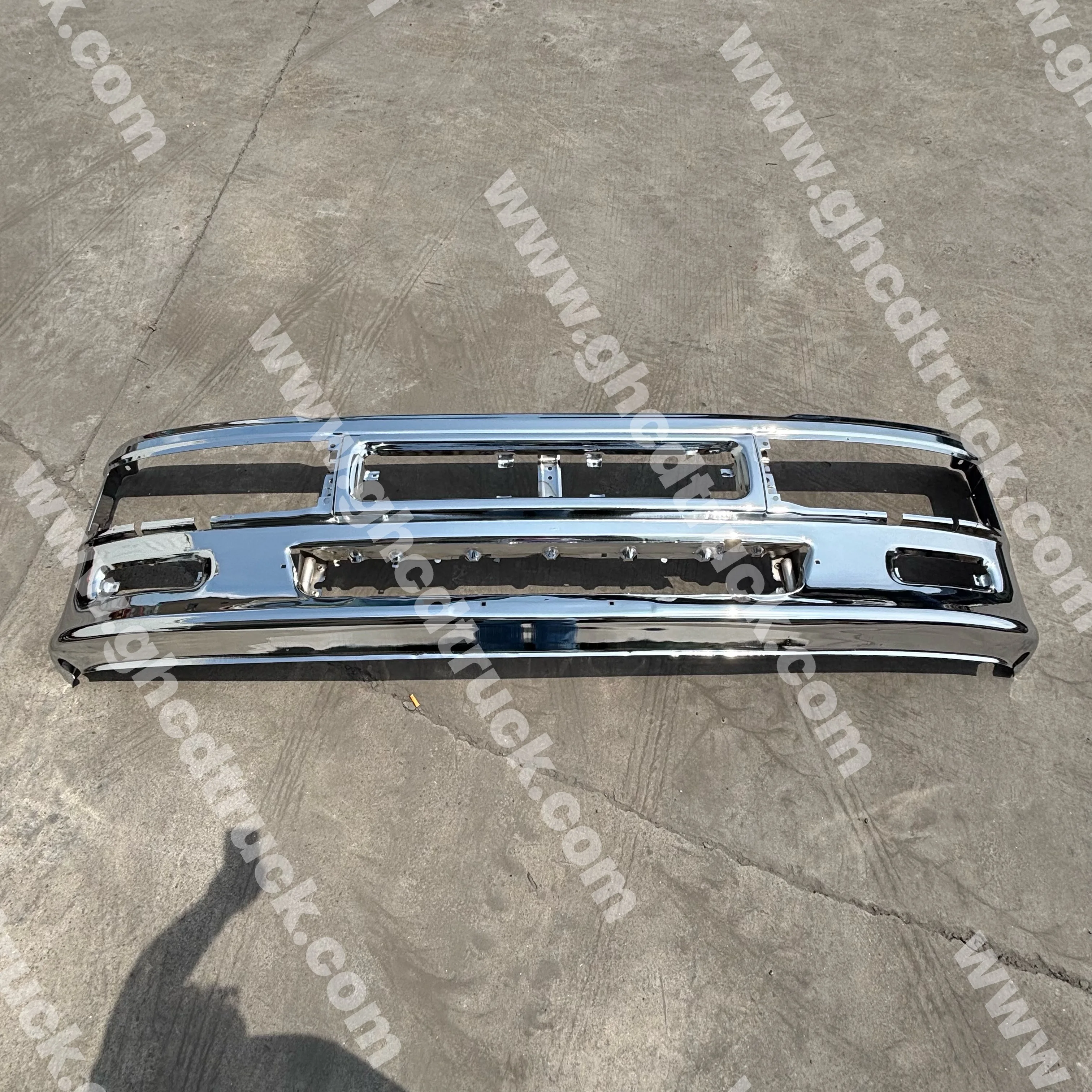 GHCD HOT PRODUCT/HIGH QUALITY CHROME BUMPER WITH ACCESSORY for JAPANESE TRUCK ISUZU GIGA/EXR/CXM/HINO/NISSAN/MITSUBISHI