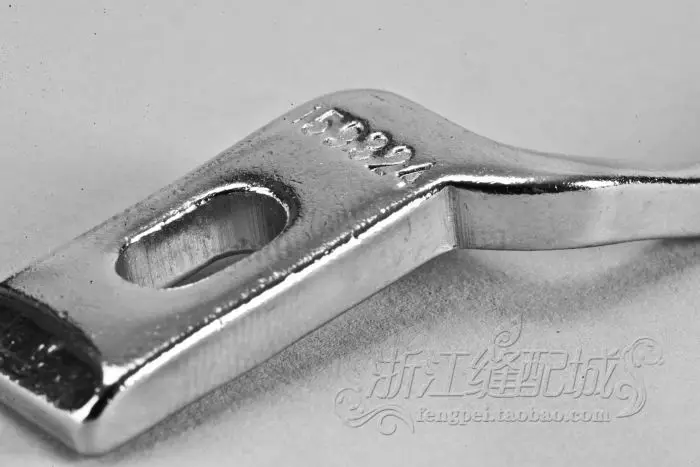 159234 Sewing Machine  Bobbin Fixed Positioning Hook Holder 159 324
