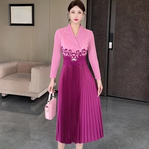 New Large-sized Dress Factory Directly Supplies Exquisite Printed Custom Pleated Dresses