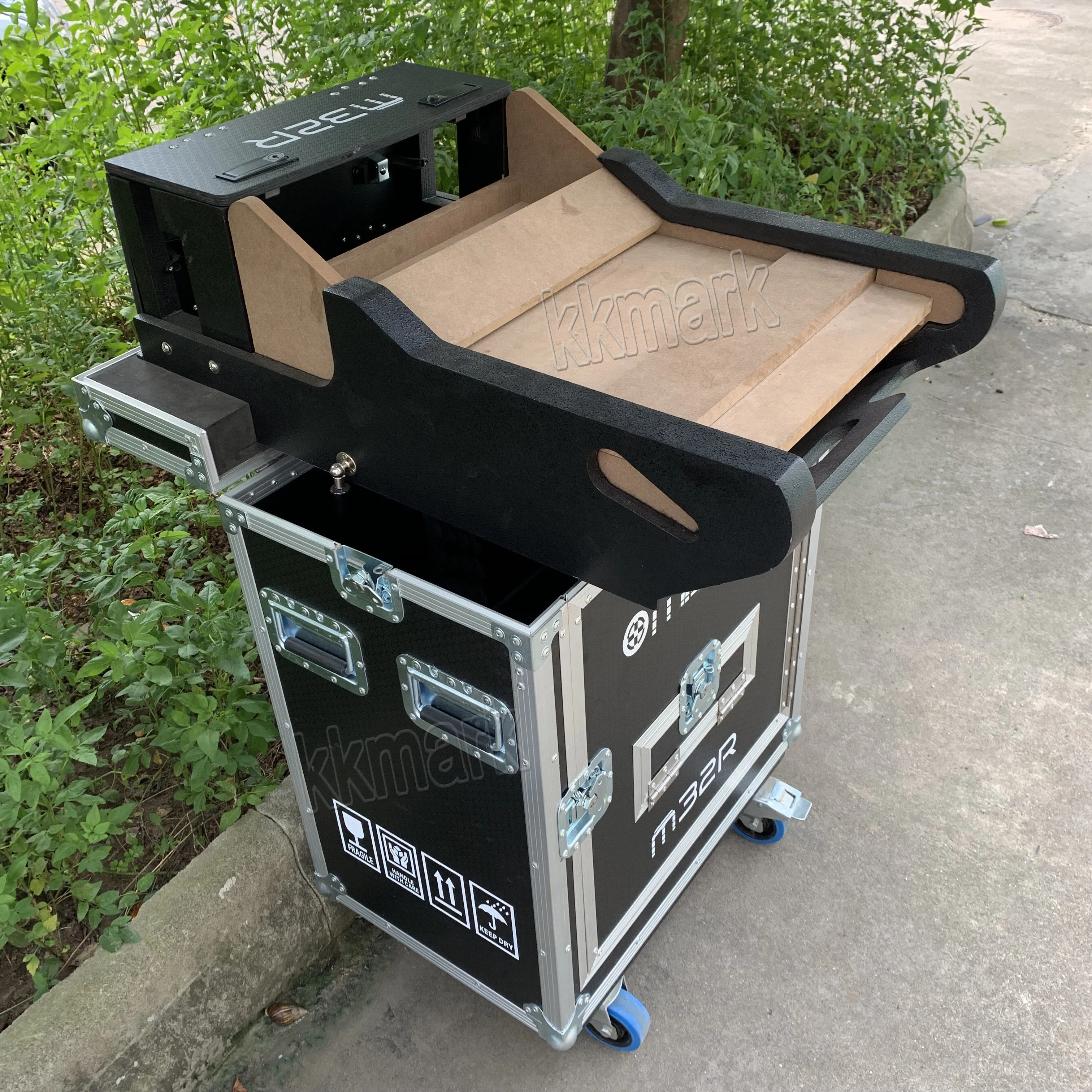 Case de Transporte Flip para Mixer Allen&Heath DLive S3000/S5000/S7000