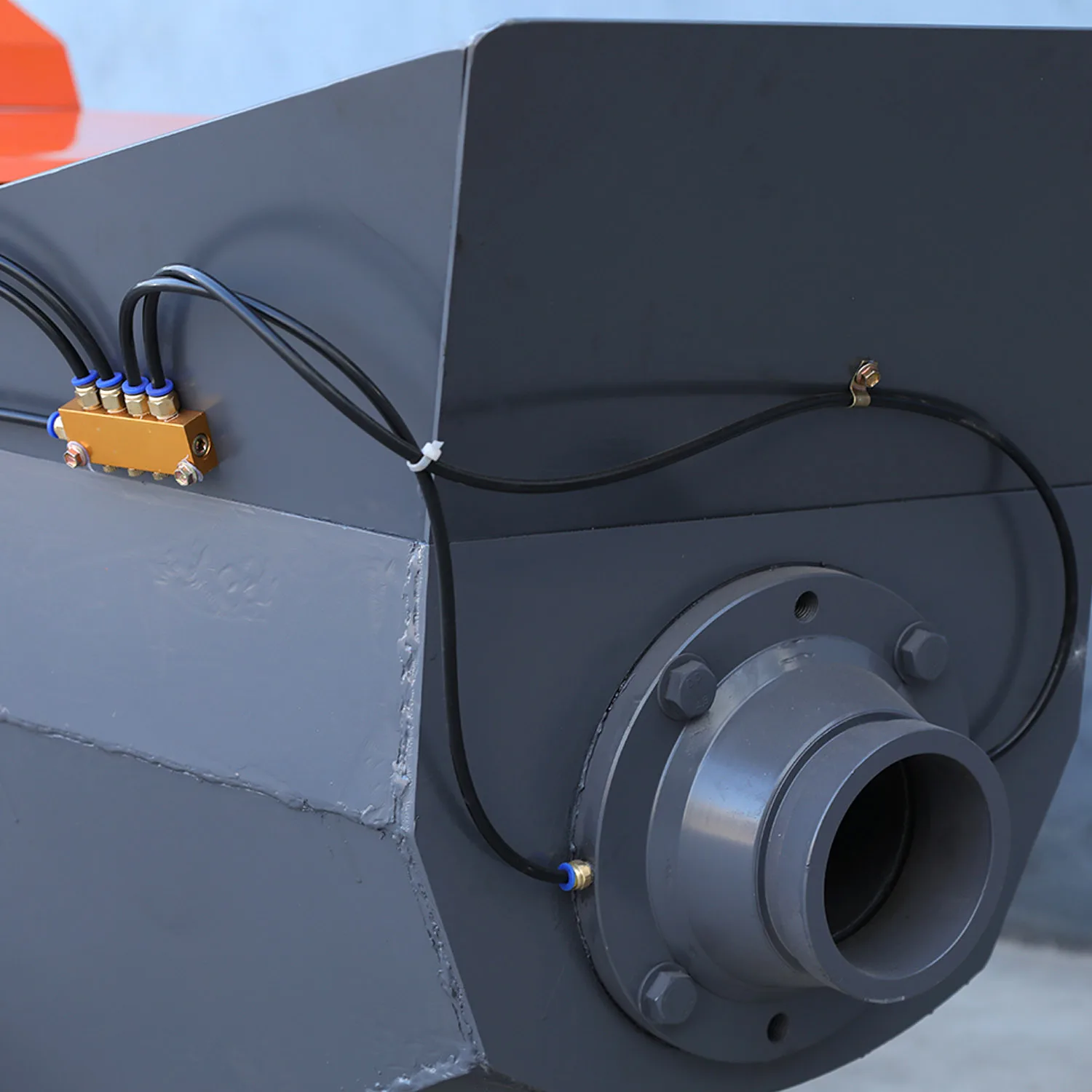 Гидравлическая реверсивная система конвейерное оборудование для бетона наклонная вторичная конструкция Разливочный